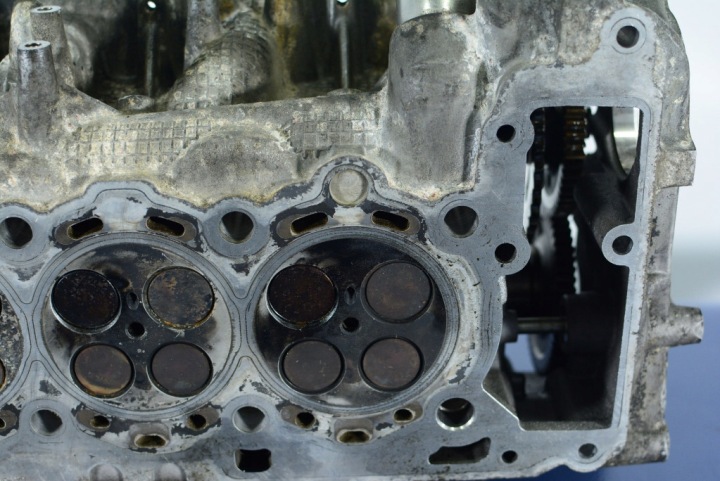 RANGE ROVER SPORT L320 3.6 TDV8 368DT CULASSE PISTONS GAUCHE 6C064CB