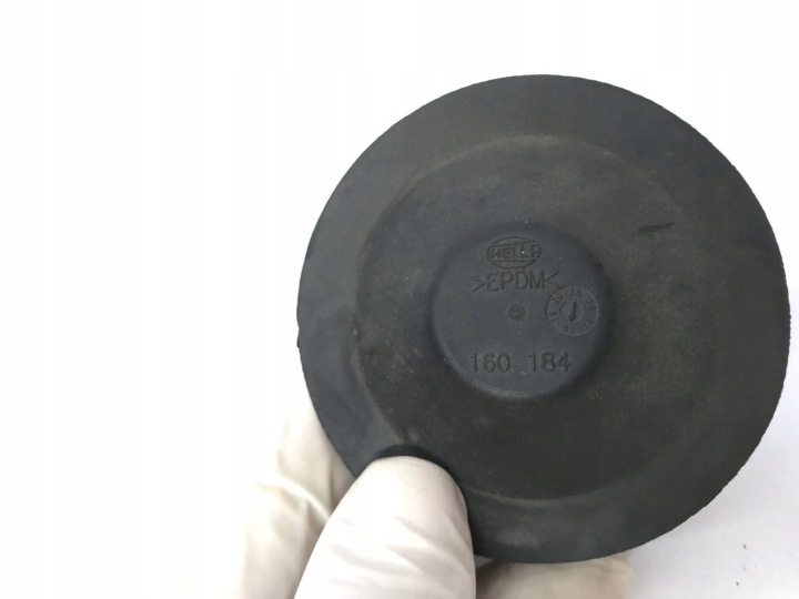 HELLA COUVERCLE BOUCHON PHARES 160184