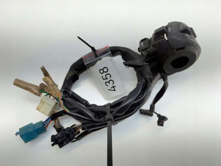 HONDA RADIO 600 PC34 COMMUTATEUR GAUCHE MANETTE