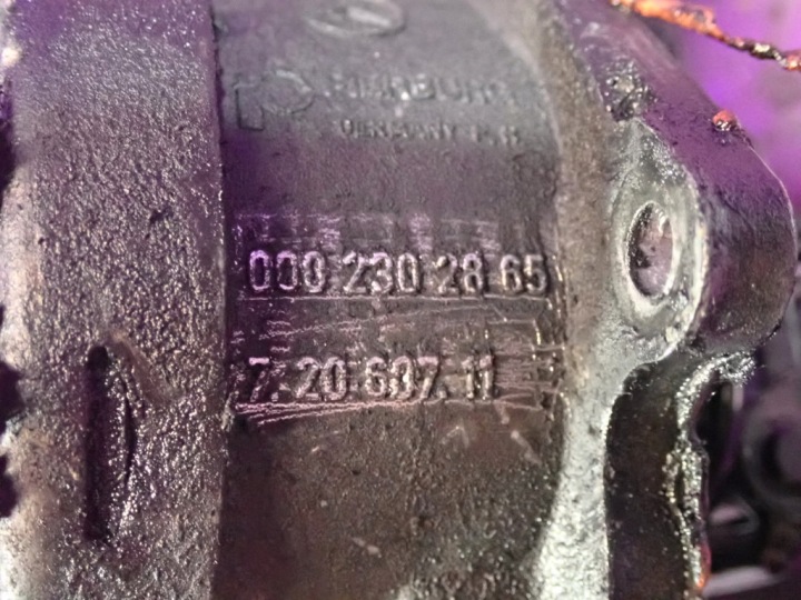 MERCEDES 124 87-93 2.5 D 90KM VIDE POMPE 0002302865