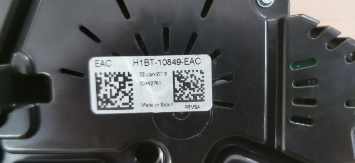 FORD FIESTA MK8 1.1 ESSENCE 17- COMPTEUR TABLEAU DE BORD H1BT-10849-EAC