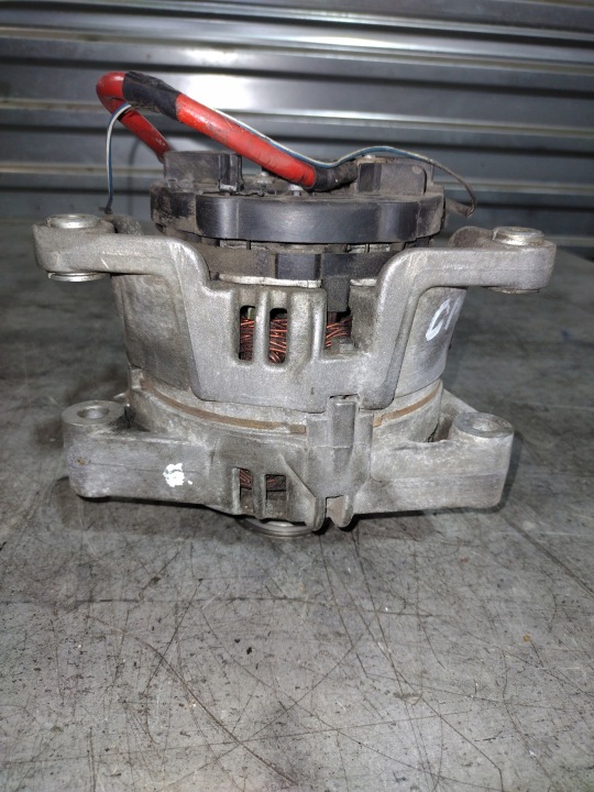 ALTERNATEUR 0124425010 OPEL CORSA C 1.0 1.2 B