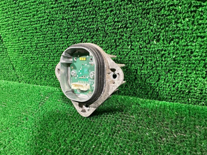 CONVERTISSEUR MODULE LED JEZ GAUCHE RENAULT CAPTUR LIFT 16-19R 2010720519
