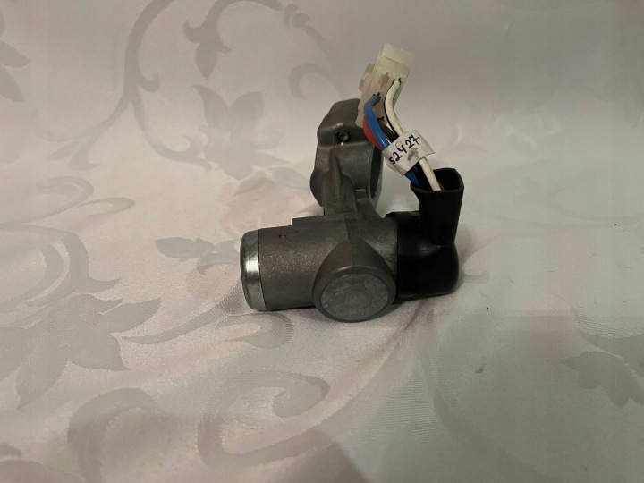 CONTACTEUR D'ALLUMAGE NISSAN TRADE 93-01 PATROL 86-98 GRY60