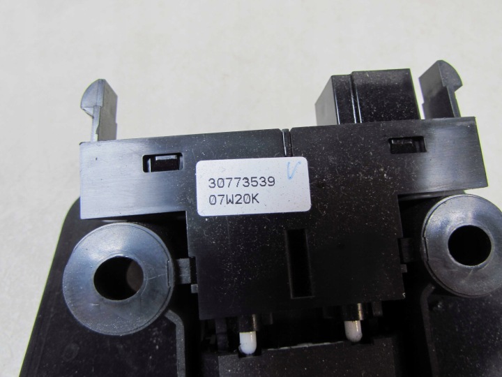 VOLVO OE 30773539 LEVIER FREINS MANUEL