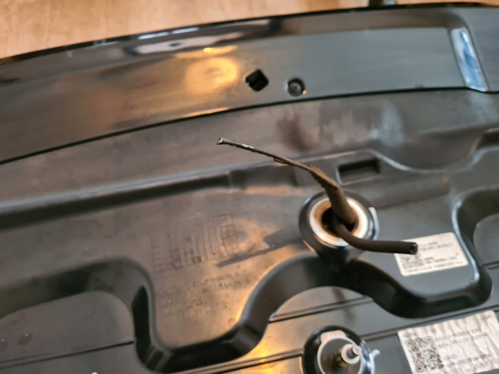 SPOILER SPOILER KIA SPORTAGE V 87250-R2000