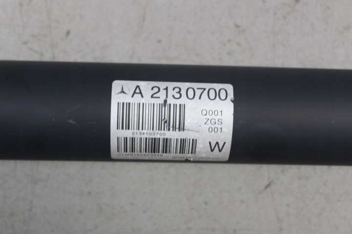 MERCEDES E CLASSE W213 ARBRE DE TRANSMISSION A2134100700 LONGUEUR 173 CM
