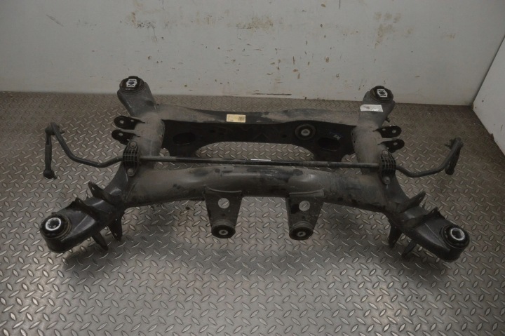 BMW 3 G20 G21 2022 CHÂSSIS AUXILIAIRE ARRIÈRE