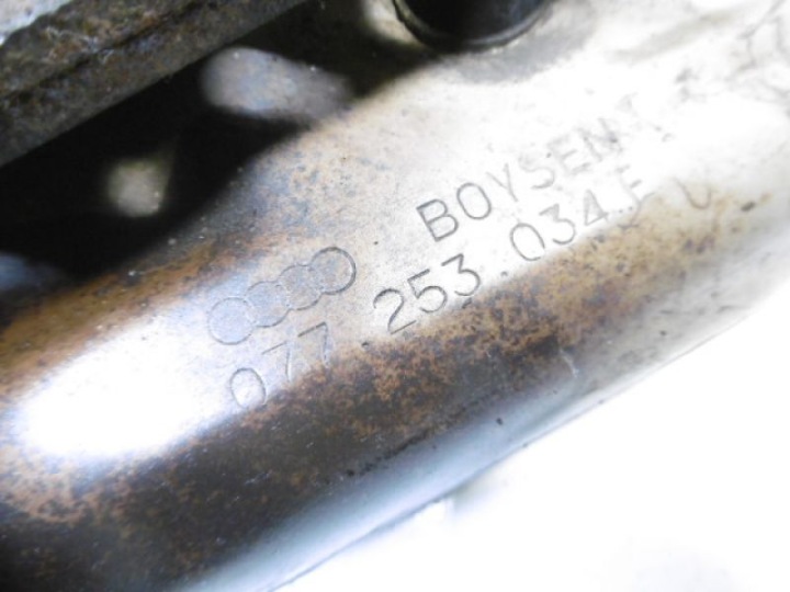 AUDI A8 D2 COLLECTEUR ÉCHAPPEMENT 4,2 V8 077253034E