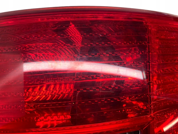 AUDI A6 S6 C6 4F 2005 DROITE CÔTÉ PHARE ARRIÈRE