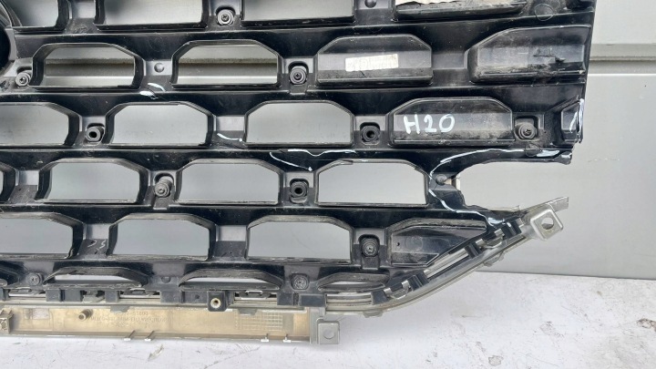 GRILLE AVANT AVANT HYUNDAI SANTA FE 2019- 86569-S1600