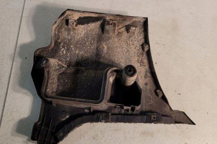 DROIT GLISSIÈRE ARRIÈRE PARE-CHOCS BMW 5 (F10) 7207112 2.0L DIESEL 135KW 2011
