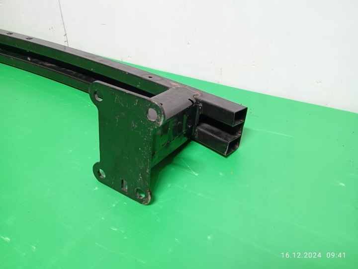 POUTRE RENFORCEMENT PARE-CHOCS AVANT NISSAN QASHQAI J10 07-10 62030-JD000