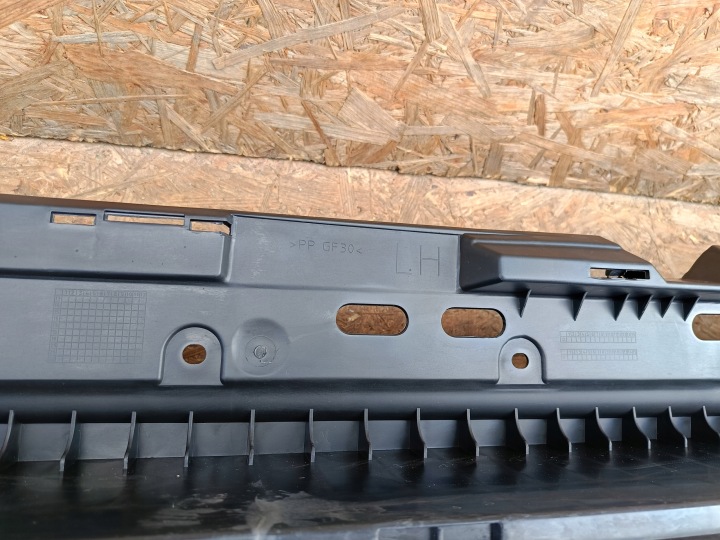 MERCEDES GL GLS X166- SEUIL DEGRÉ REVÊTEMENT MOULURE SEUIL GAUCHE NEUF