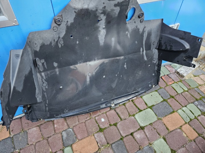 RENAULT MASTER IV PLAQUE SOUS MOTEUR 758903761R