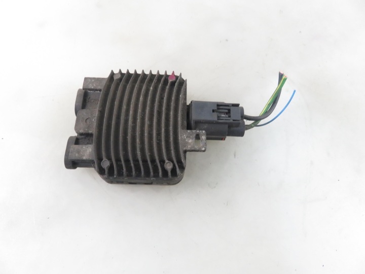 CONTRÔLEUR VENTILATEURS FORD MONDEO III 2.2 TDCI 940004101