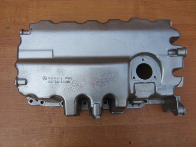 VW SKODA AUDI SEAT 1.6 2.0 TDI CARTER HUILES HUILEUX 03G103603AF 03G103603AD