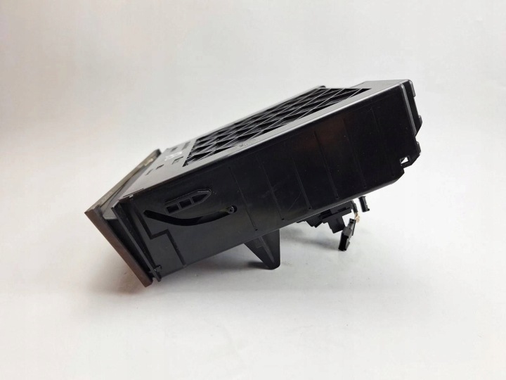 CHANGEUR CD/DVD MERCEDES-BENZ C W203 A2116800552