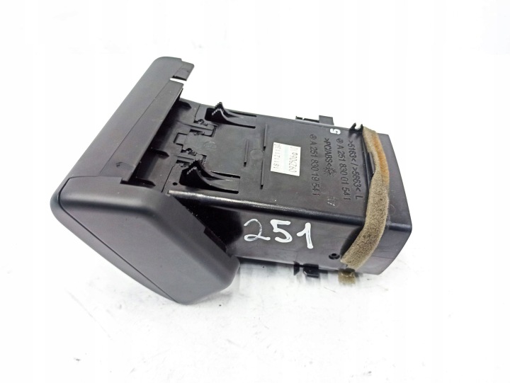 MERCEDES-BENZ R W251 2012 GRILLES CONDUIT D'AIR