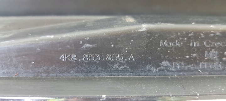 AUDI A7 MOULURE SEUIL GAUCHE 4K8853855A