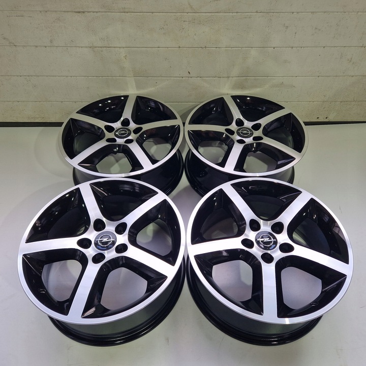 OPEL ASTRA 3 ZAFIRA B MERIVA VECTRA 17'' 5X110 ET39 