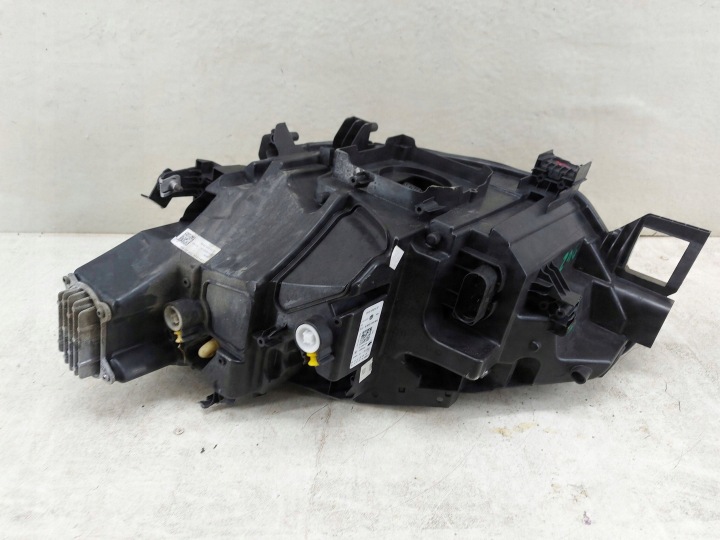 VOLKSWAGEN ID.3 ID3 10B DROITE PHARE AVANT AVANT PROJECTEUR