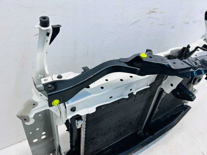 CHR C-HR I 1.8 HYBRIDE PANNEAU AVANT RENFORCEMENT RADIATEURS ENSEMBLE 070 2NA