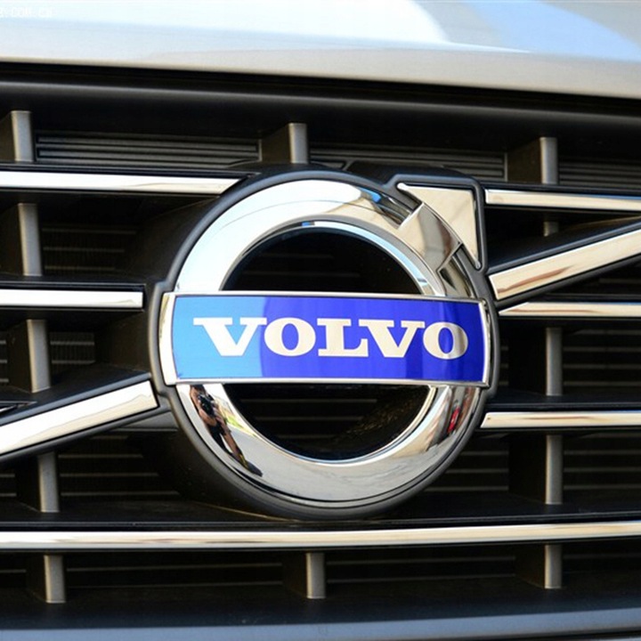 VOLVO EMBLEMA INSIGNIA S60 II XC60 V60 135MM 