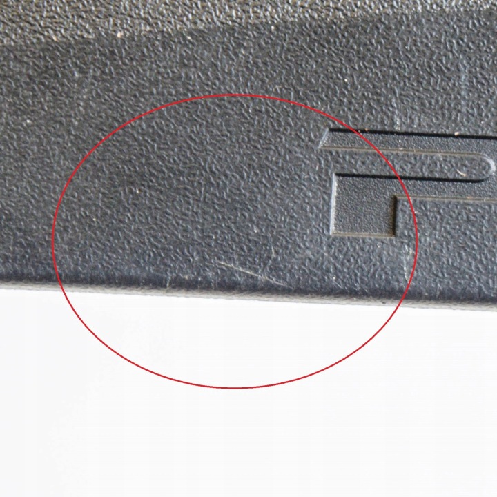 TOYOTA PRIUS (XW30) 2012 GAUCHE CÔTÉ MOULURE SEUIL AVANT