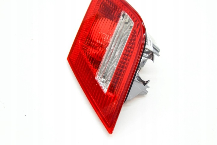 BMW 3 E46 COUVERCLES DE COFFRE ARRIÈRE DROITE PHARE ARRIÈRE 63216920706 6920706 NEUF ORIGINALE