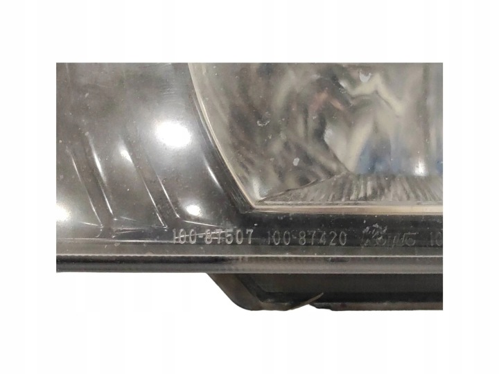 PROJECTEUR MITSUBISHI PAJERO 10087507