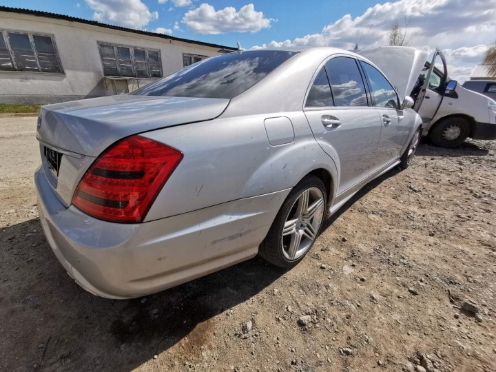 MERCEDES-BENZ S-CLASS PARKTRONIC PARE-CHOCS ARRIÈRE 2005 3.5L A2215420417 026
