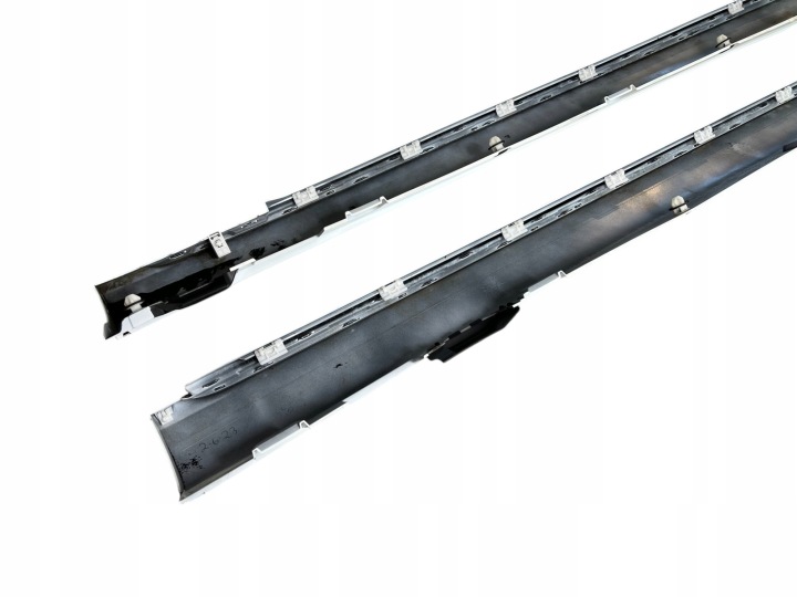 GAUCHE MOULURE SEUIL SEUIL MERCEDES W213 E-KLASA A2136900940