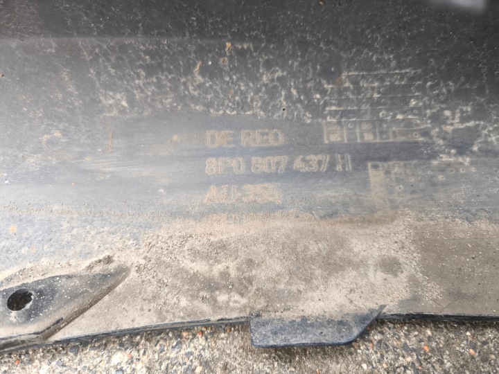 PARE-CHOCS AVANT AVANT AUDI A3 8P 8P0 LIFT 09-12 EN BON ÉTAT 8P0807437H
