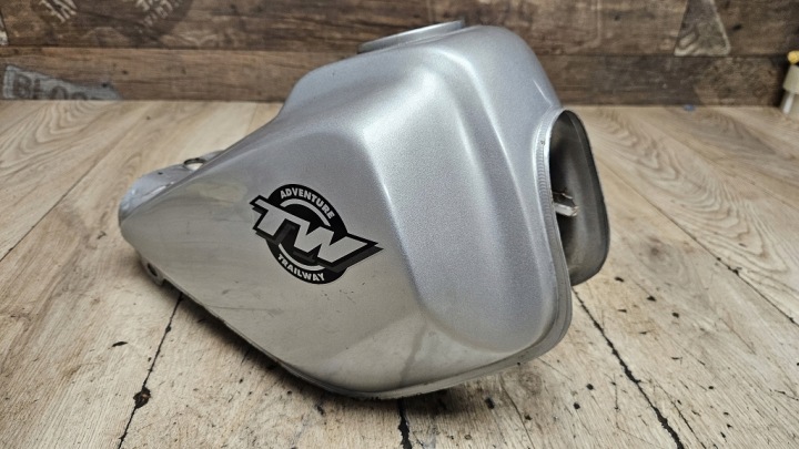 RÉSERVOIR CARBURANTS RÉSERVOIR YAMAHA TW125