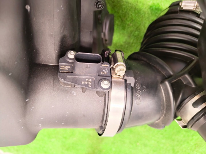 BMW G30 G31 CHÂSSIS FILTRE AIR RÉSONATEUR 8591831 8591849