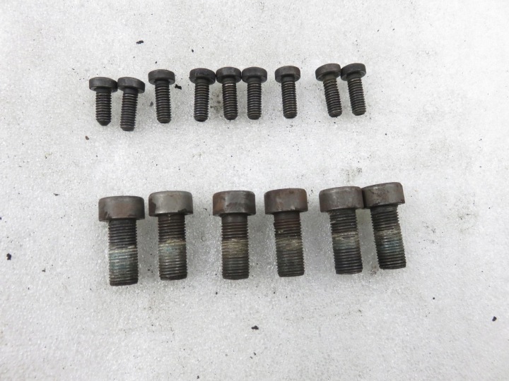 VOLANT BIMASSE VW PASSAT B6 1.9 TDI 123042610 323064110