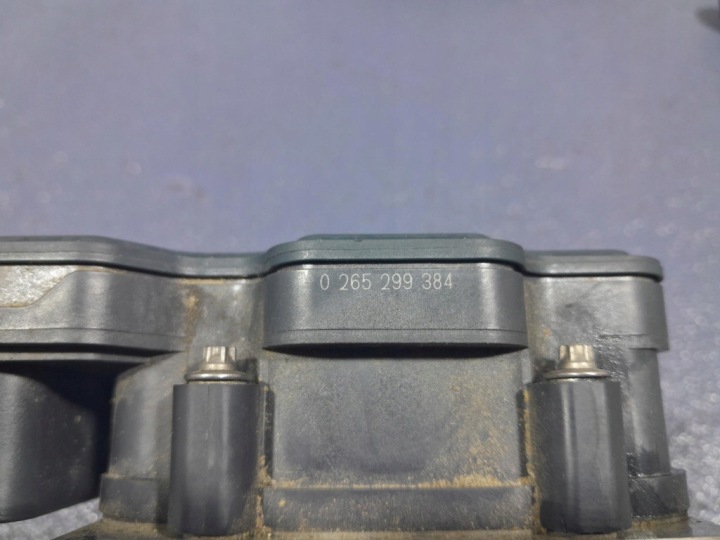 TOYOTA COROLLA XII E21 LIFT 22- 1.8 HYB POMPE ABS 44540-02G00 0265957117