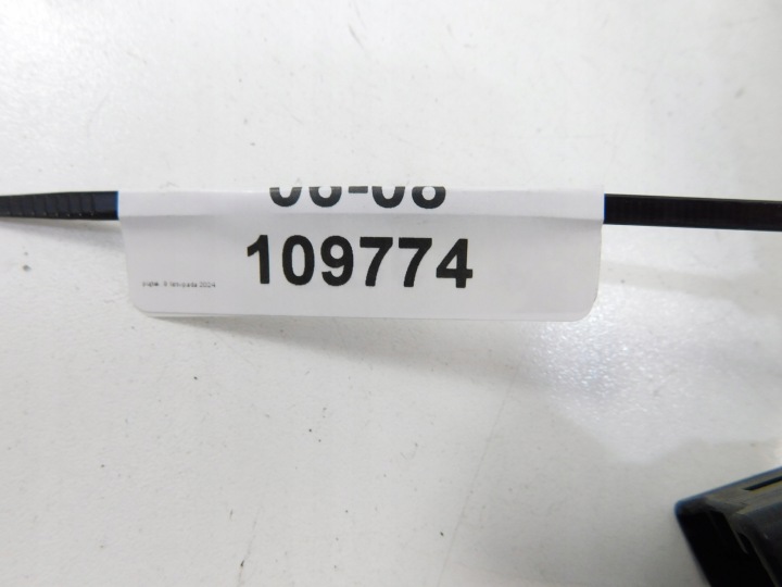 KAWASAKI ER6 06-08 COMMUTATEUR GAUCHE