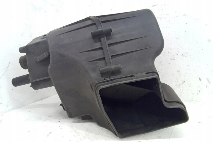 CHÂSSIS FILTRE AIR AUDI A8 (4H_) 4H0133824 2.97L DIESEL 184KW 2013