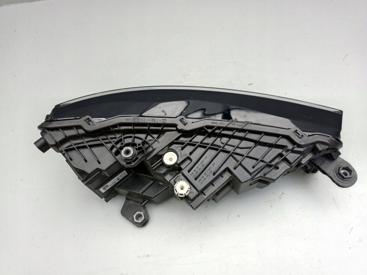 SKODA SCALA LIFT 2023- PHARE AVANT GAUCHE GAUCHE AVANT 655941015 ÷