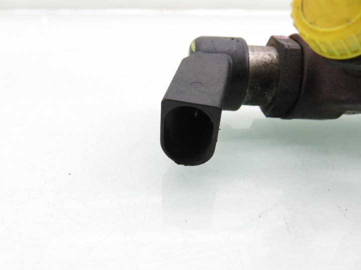 INJECTEUR CITROEN C5 II (RC_) 2.0 HDI 136 RHR (DW10BTED4) 9658194180