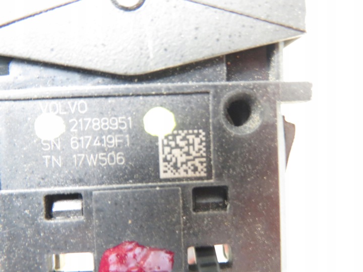 BOUTON COMMUTATEUR VOLVO FH II 21788951