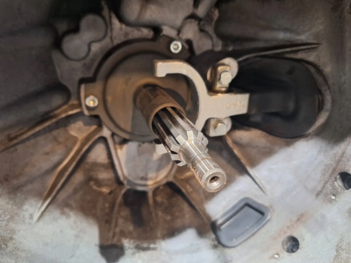 BOÎTE DE VITESSES ETRONIC 1323016001 IVECO DAILY 2.3 HPI 06-