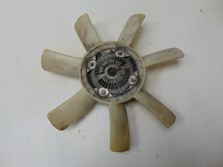 VENTILATEUR COUPLEUR VISQUEUX EMBRAYAGE MITSUBISHI PAJERO III 3.2 DID ME298542