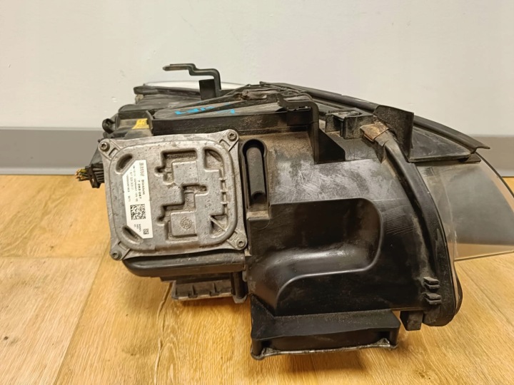 BMW E92 E93 LIFT PHARE GAUCHE AVANT COMPLÈTE XÉNON UK 7239929