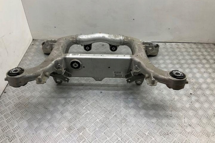 CHÂSSIS ARRIÈRE BMW 5 (F10) 6793803 3.0L GASOLINE 225KW 2013