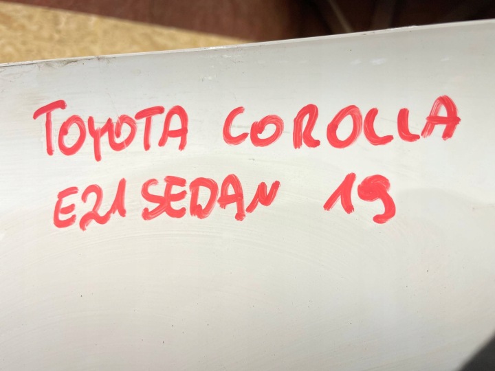 TOYOTA COROLLA XII 12 E21 18- BERLINE PARE-CHOCS ARRIÈRE ARRIÈRE
