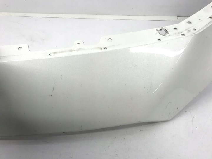 REVÊTEMENT SUPÉRIEURE PARE-CHOCS AVANT CACHE MAZDA 3 BP 19- BCKA507E1