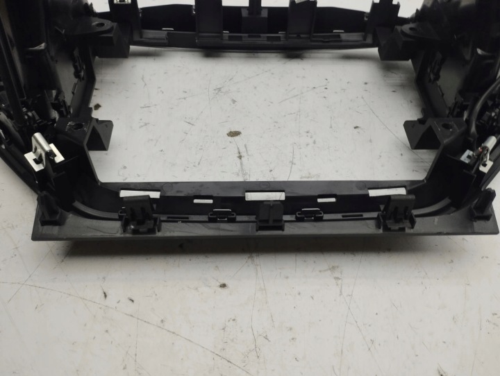 MASERATI GHIBLI 2014 CENTRAL CONDUIT D'AIR TABLEAU DE BORD INSTRUMENTATION